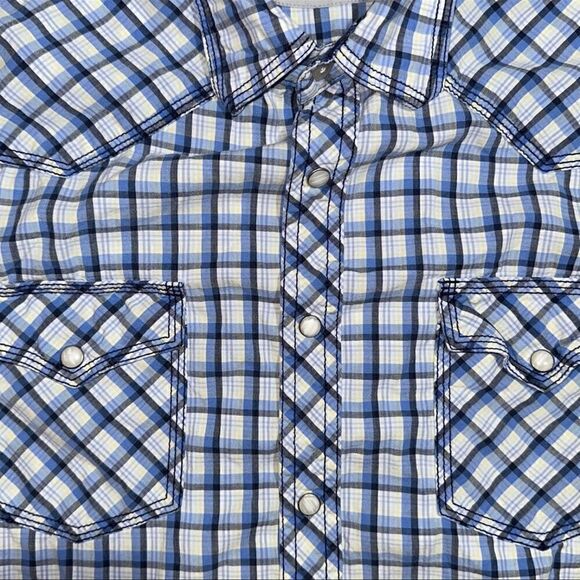 Wrangler Snap Button Short Sleeve Shirt - Picture 4 of 4